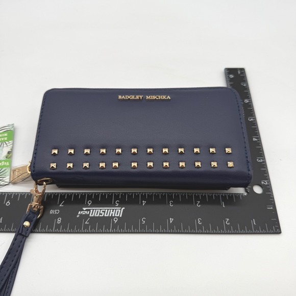 Badgley Mischka Navy Vegan Leather Studded Wristlet Small Purse Wallet $59 - Picture 2 of 13